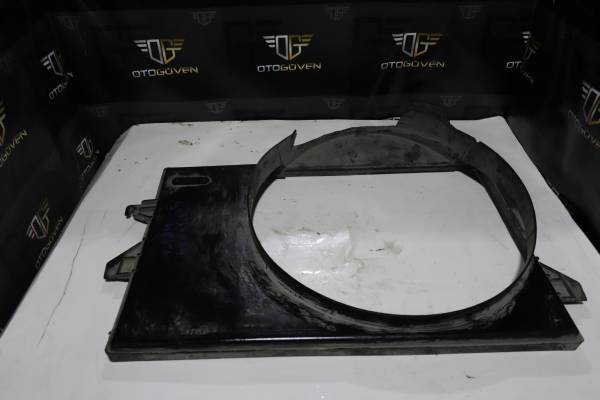 FORD TRANSİT T 350 ÇIKMA PARÇA TRANSİT V184 RADYATÖR DAVLUMBAZI